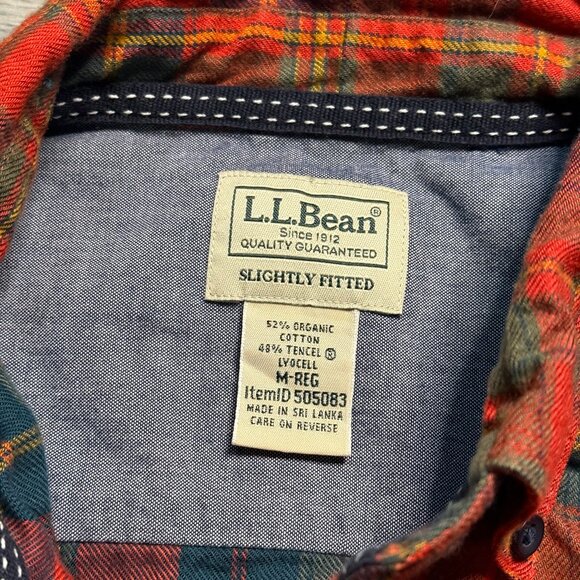 L.L. Bean Men's 1912 Field Flannel Shirt - Red - Picture 3 of 5